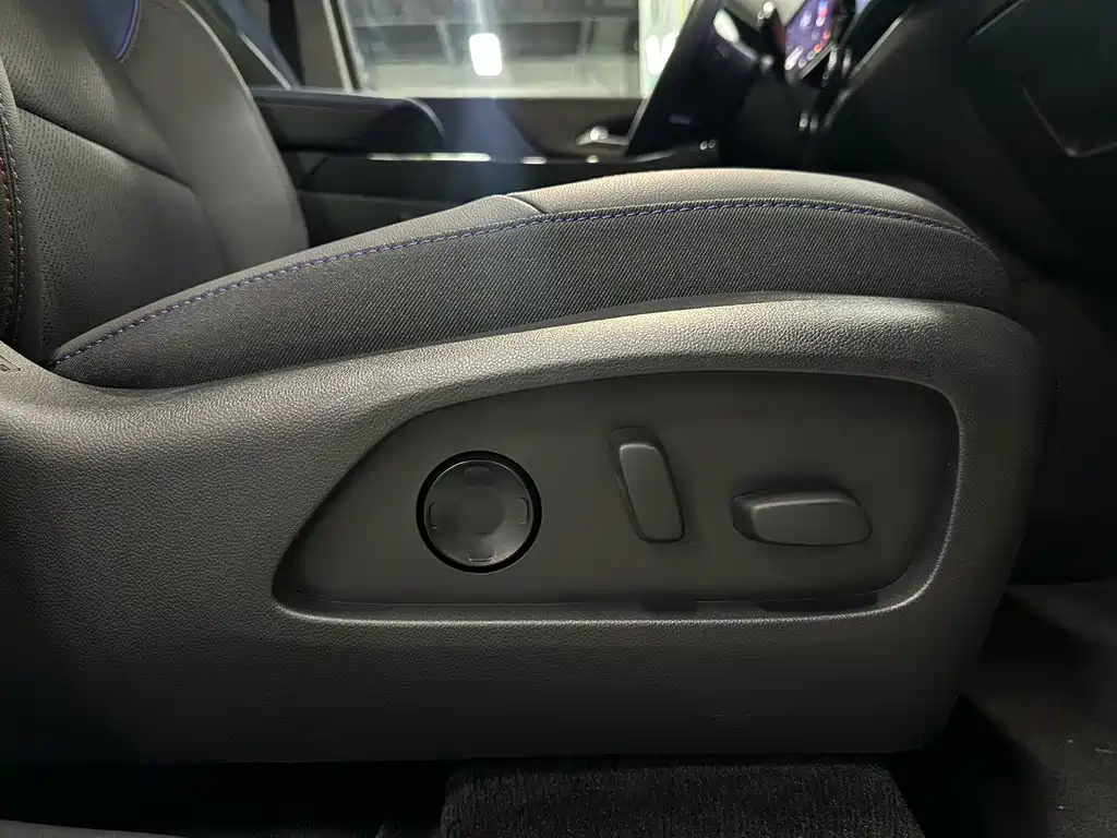 Chevrolet Plus — миниатюра 16