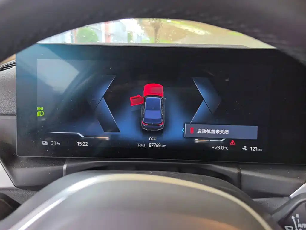 BMW i3 — миниатюра 12