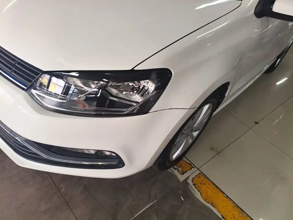 Volkswagen Polo — миниатюра 24