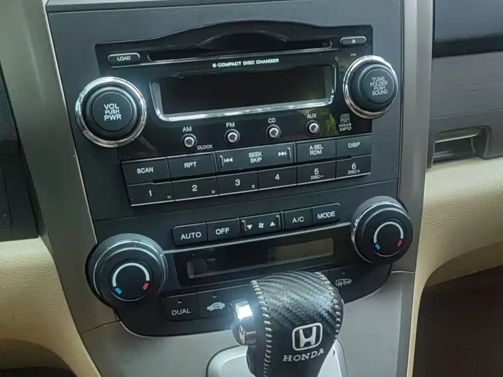 Honda CR-V — миниатюра 5