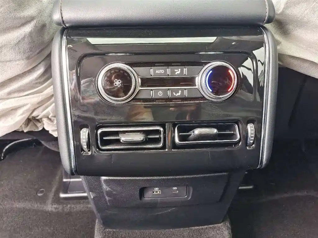 Lincoln Aviator 2022 3.0T V6