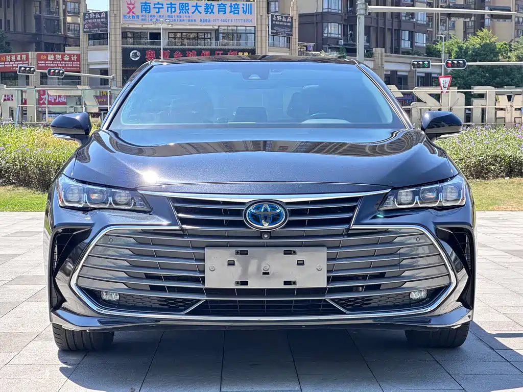 Toyota Avalon — миниатюра 2