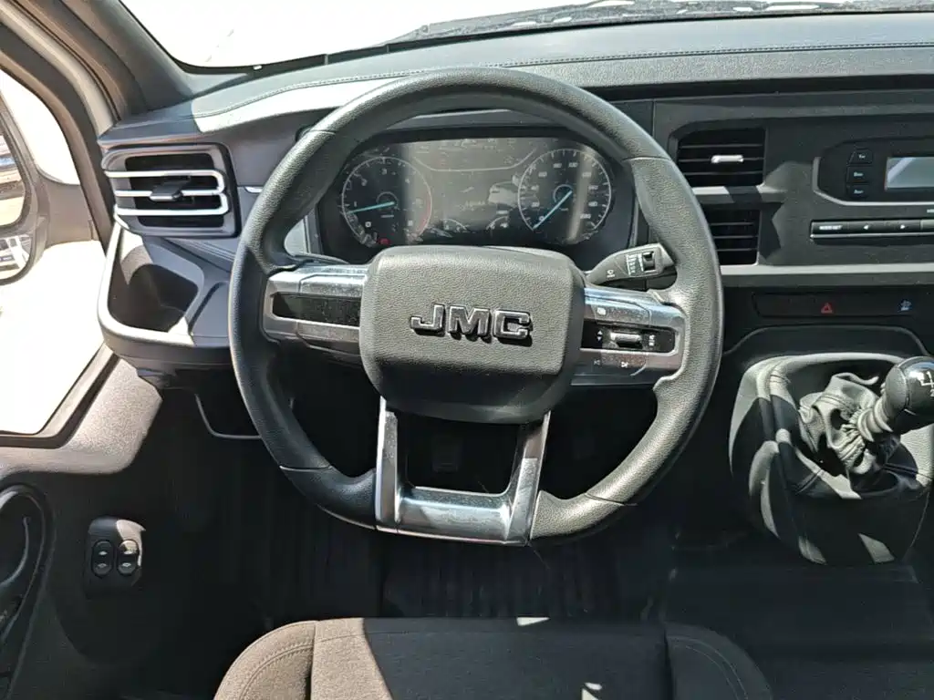 JMC JMC Fushun — миниатюра 11