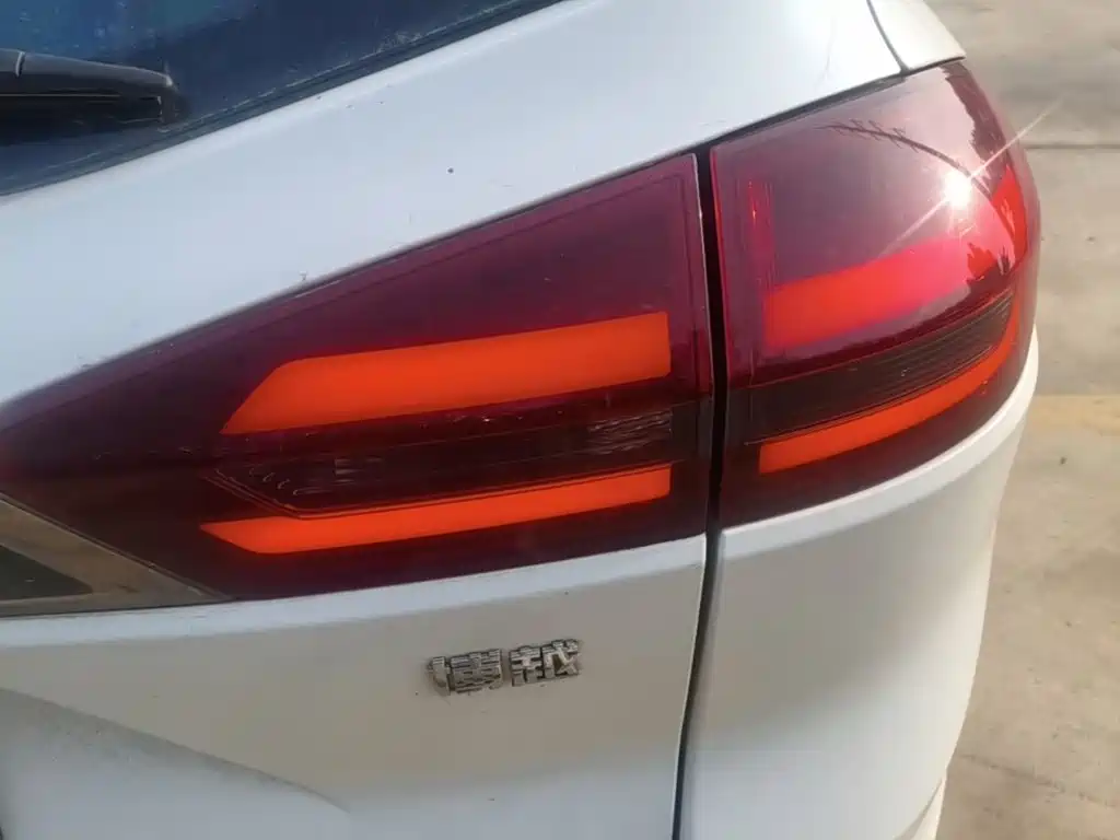 Geely Boyue — миниатюра 8