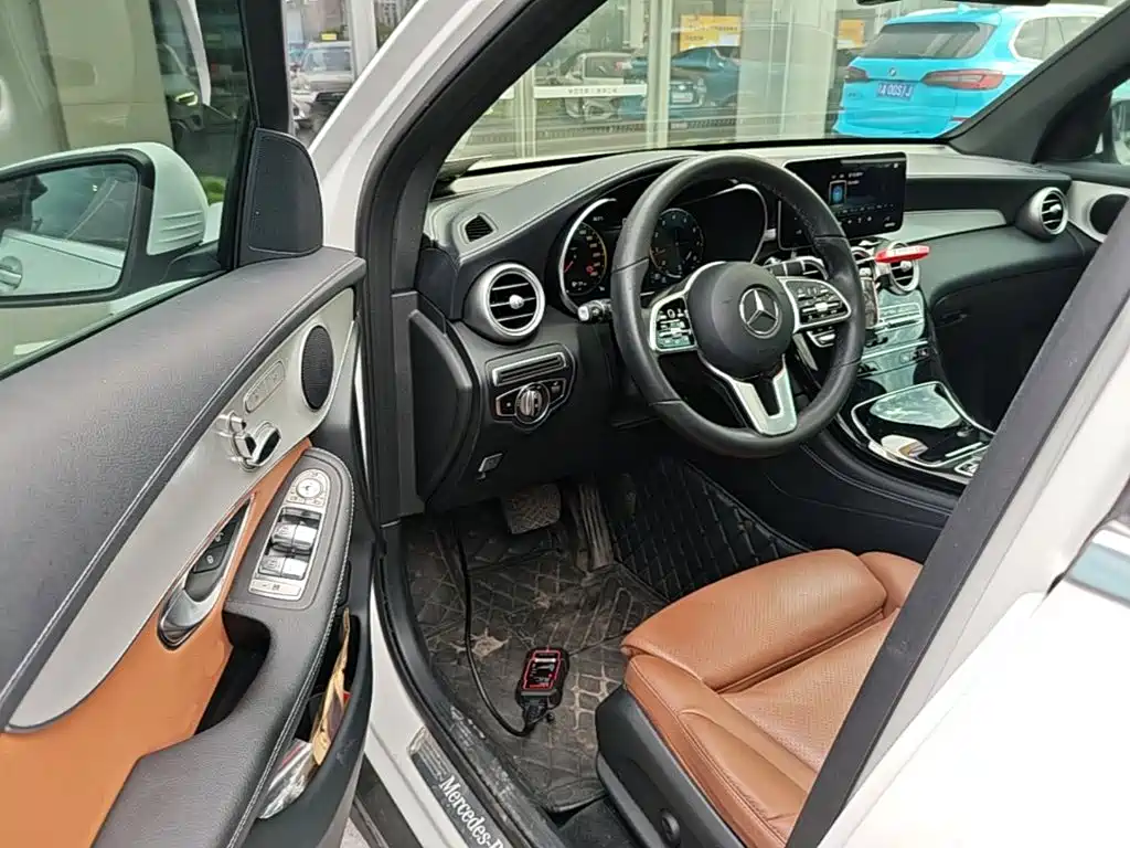Mercedes-Benz GLC — миниатюра 16