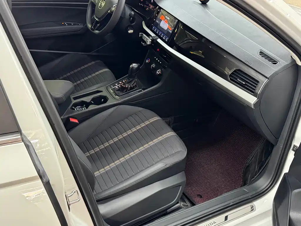 Volkswagen Lavida — миниатюра 16