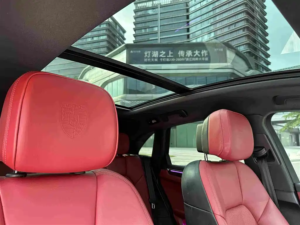 Porsche Macan — миниатюра 21