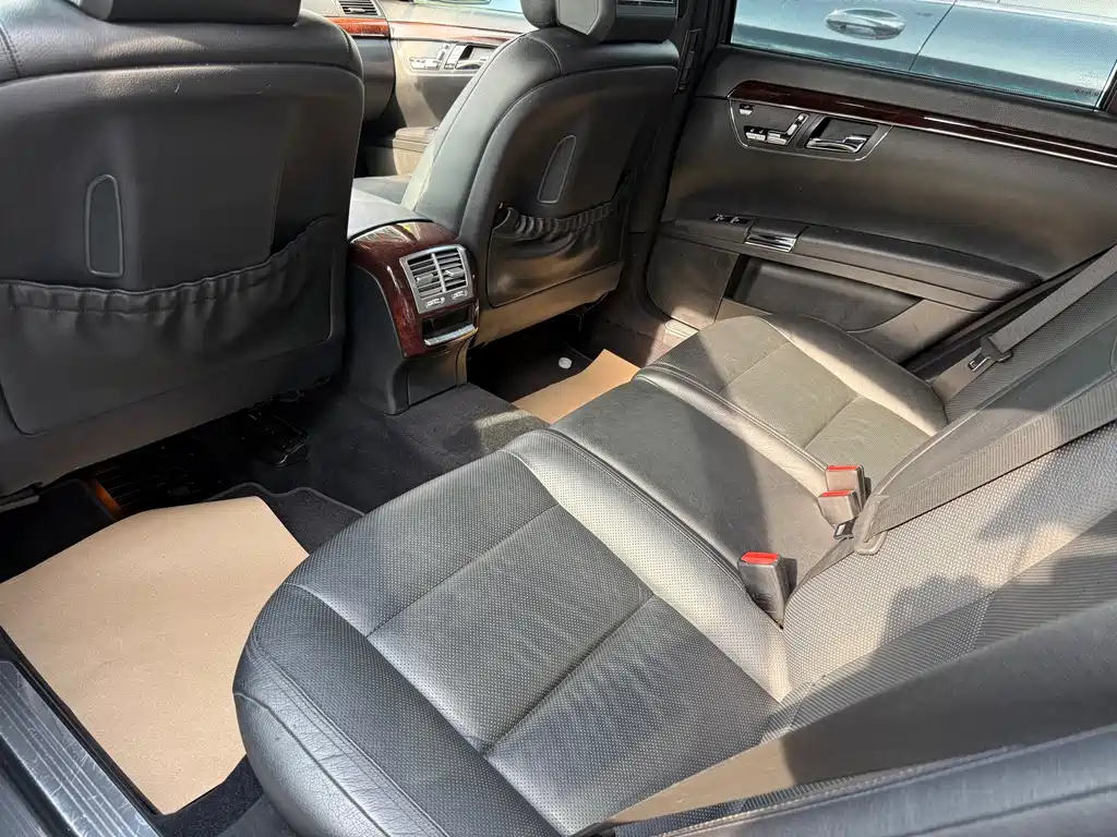 Mercedes-Benz S-Class S 2010 S 350 L 4MATIC