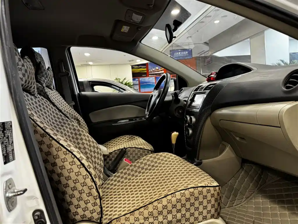 Toyota Vios — миниатюра 5
