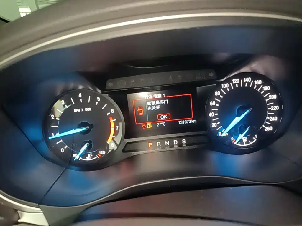 Ford Mondeo — миниатюра 12
