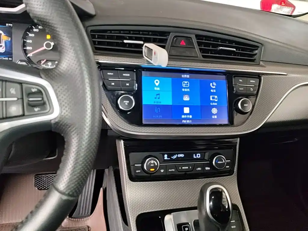 Geely Emgrand GS — миниатюра 13