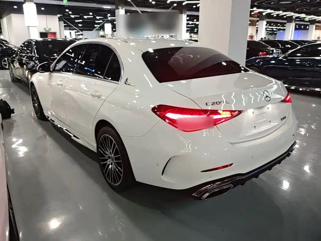 Mercedes-Benz C-Class — миниатюра 5