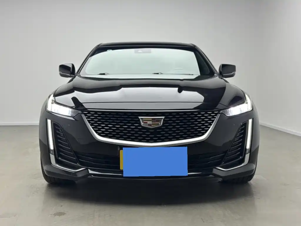Cadillac CT5 — миниатюра 2