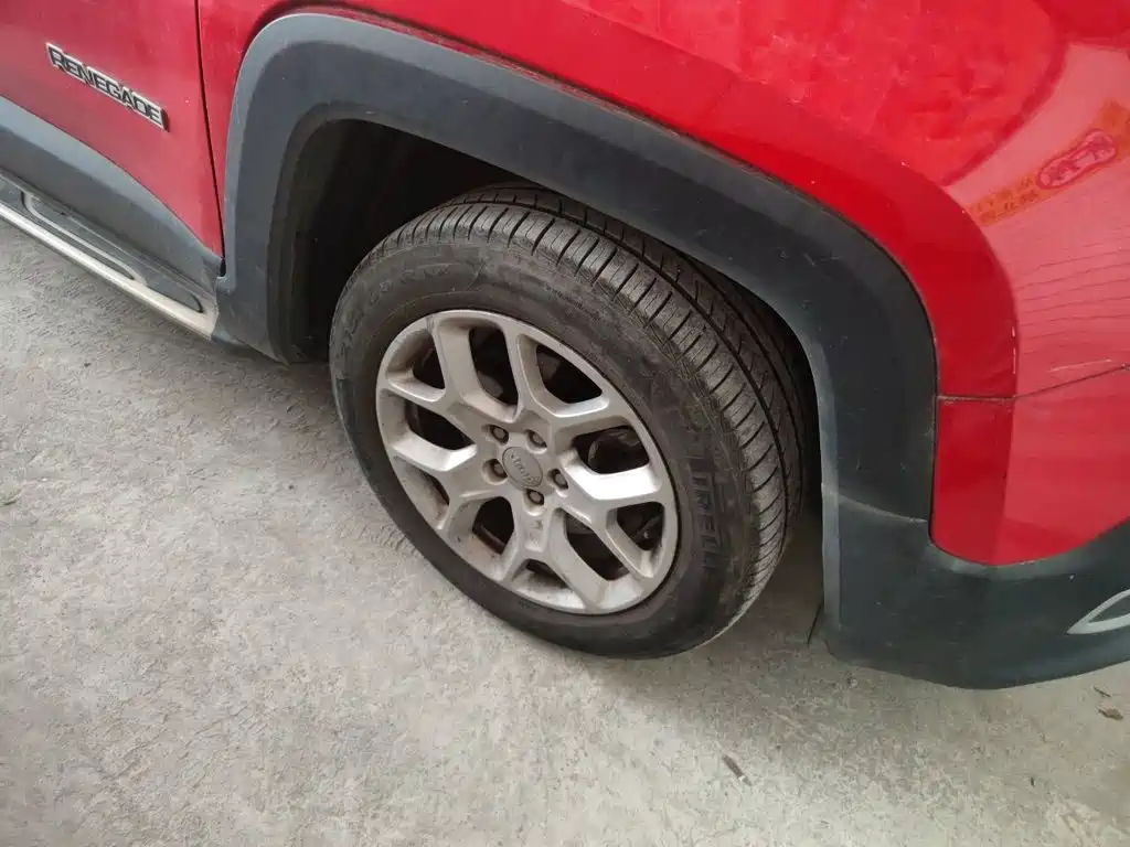 Jeep Renegade — миниатюра 17
