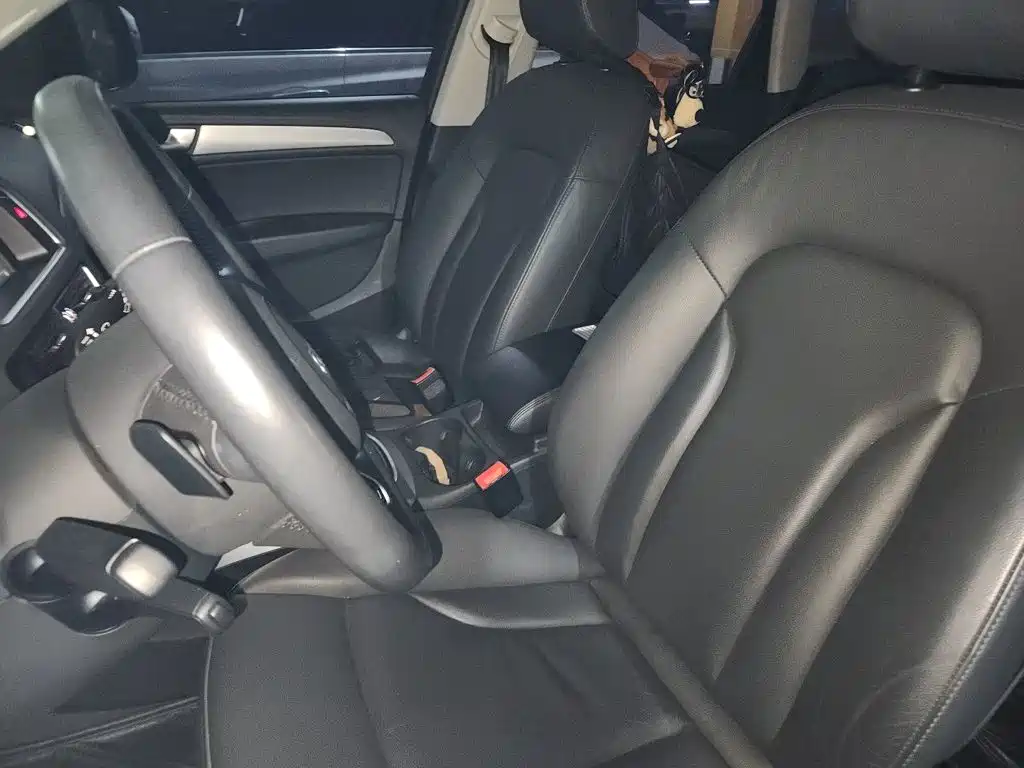 Audi Q5 — миниатюра 8