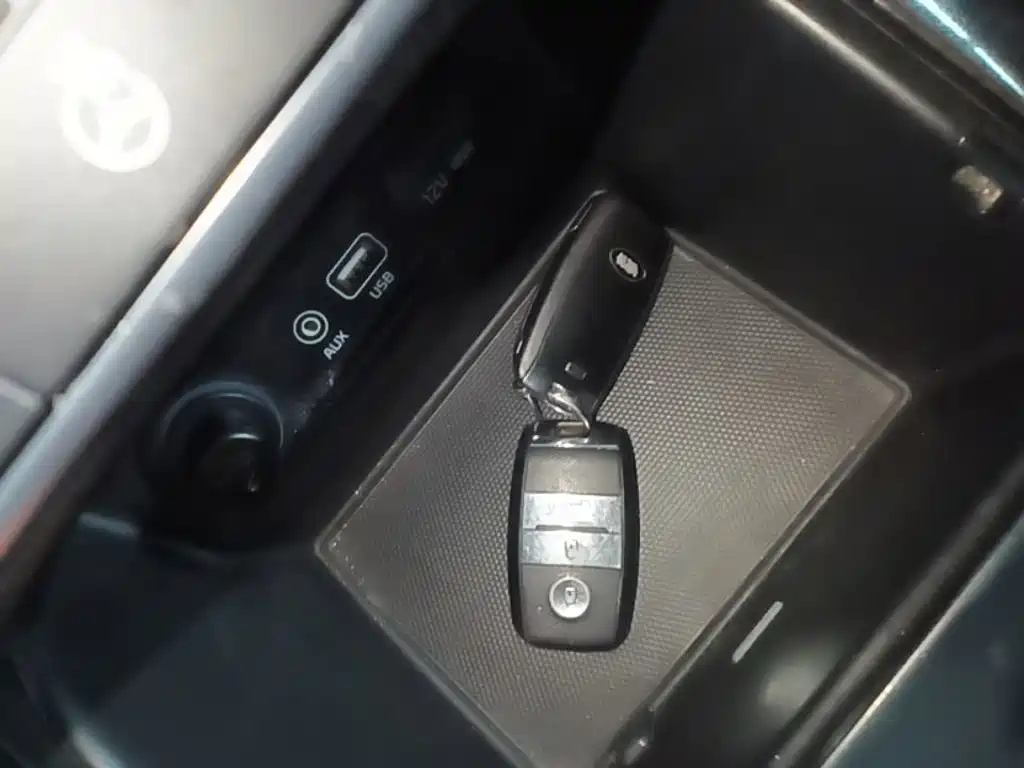 Kia Sorento — миниатюра 9