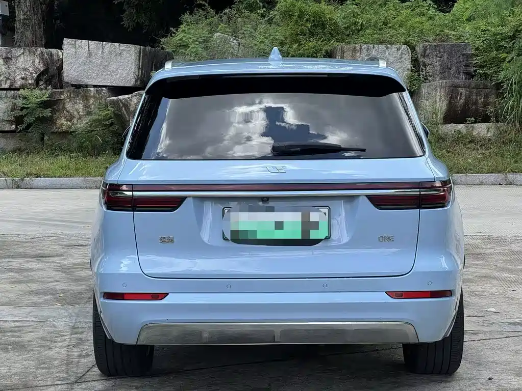 Li Auto Li ONE — миниатюра 8