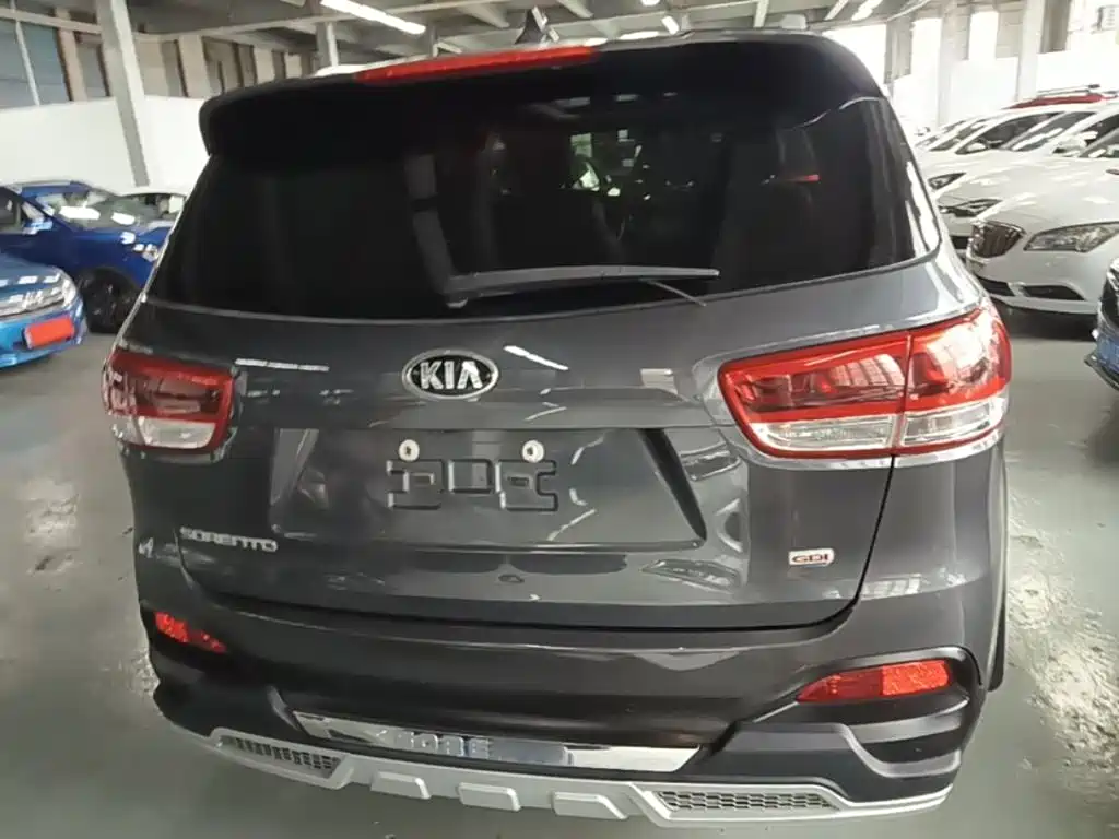 Kia Sorento — миниатюра 6