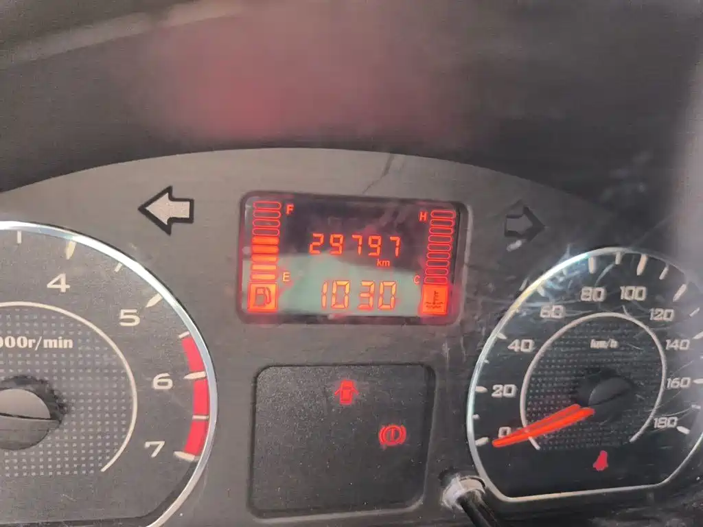 Wuling Hongguang V — миниатюра 5