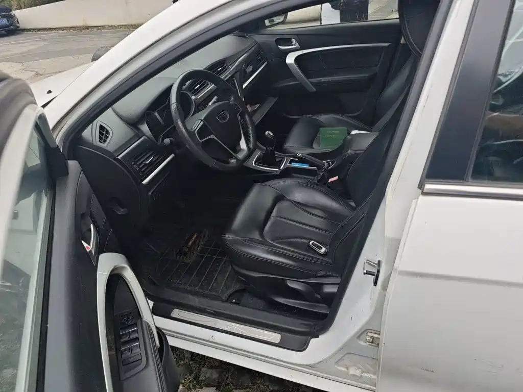 Geely Emgrand — миниатюра 16