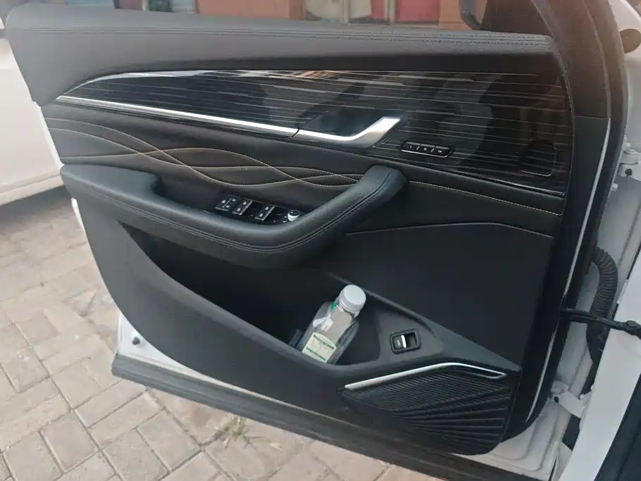 Geely Xingyue L — миниатюра 7
