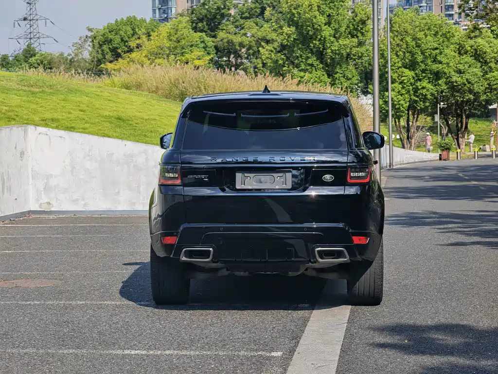 Land Rover Sport — миниатюра 3