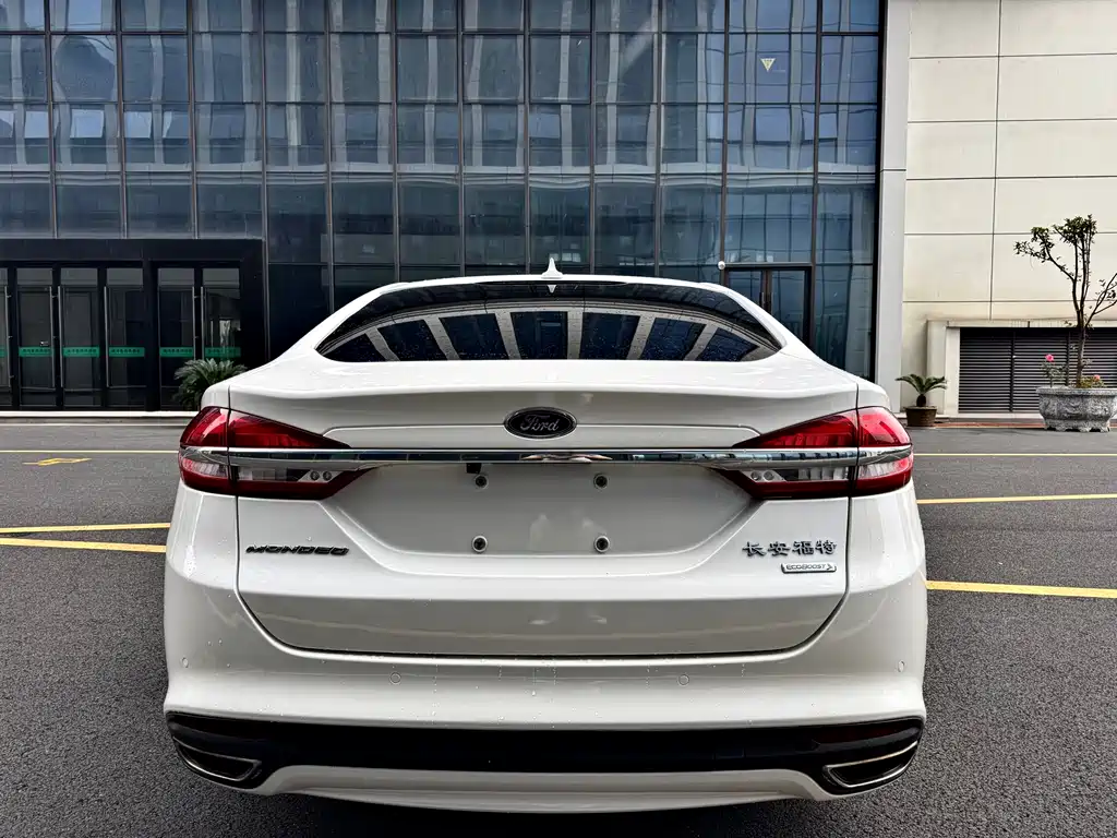Ford Mondeo 2017 EcoBoost 180 Fashion