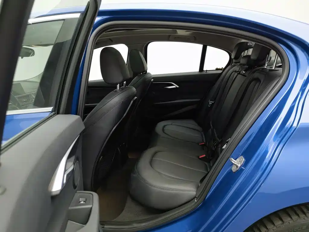 BMW 1 Series — миниатюра 15