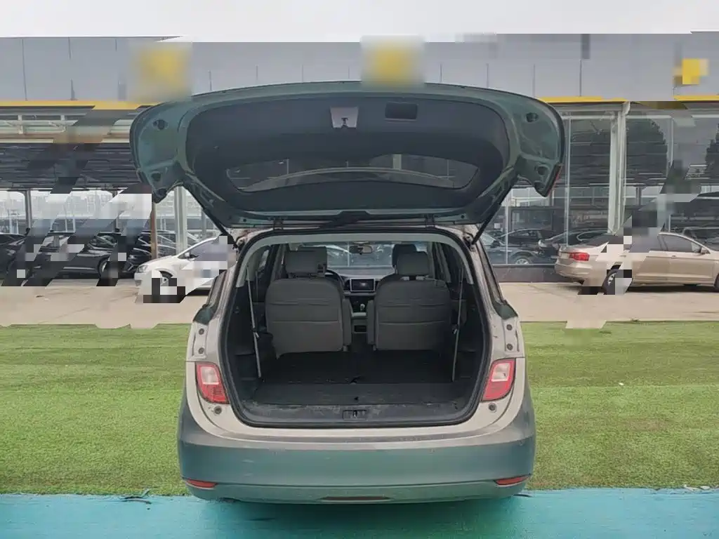 Buick GL6 — миниатюра 19