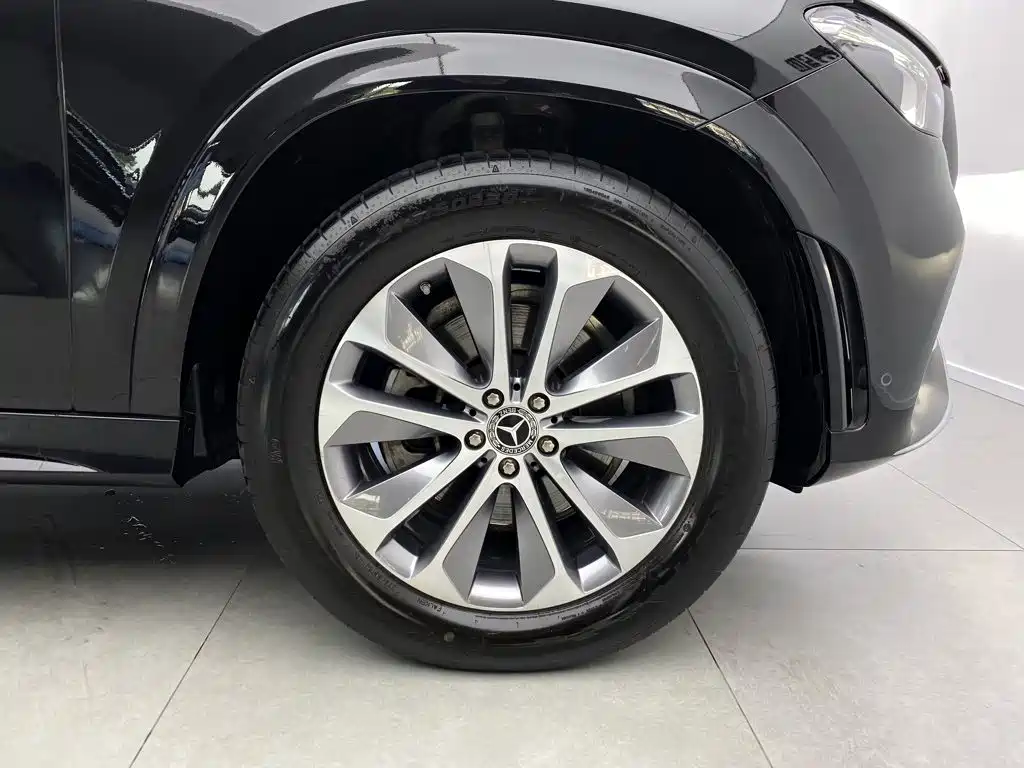 Mercedes-Benz GLE (Import) — миниатюра 8
