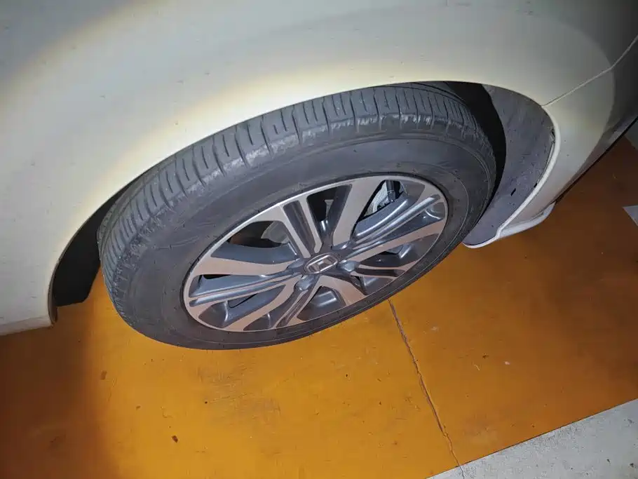 Honda Fit — миниатюра 6