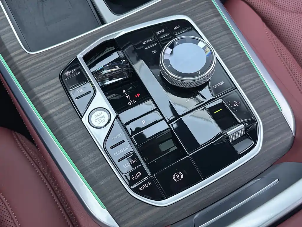 BMW X5 — миниатюра 14