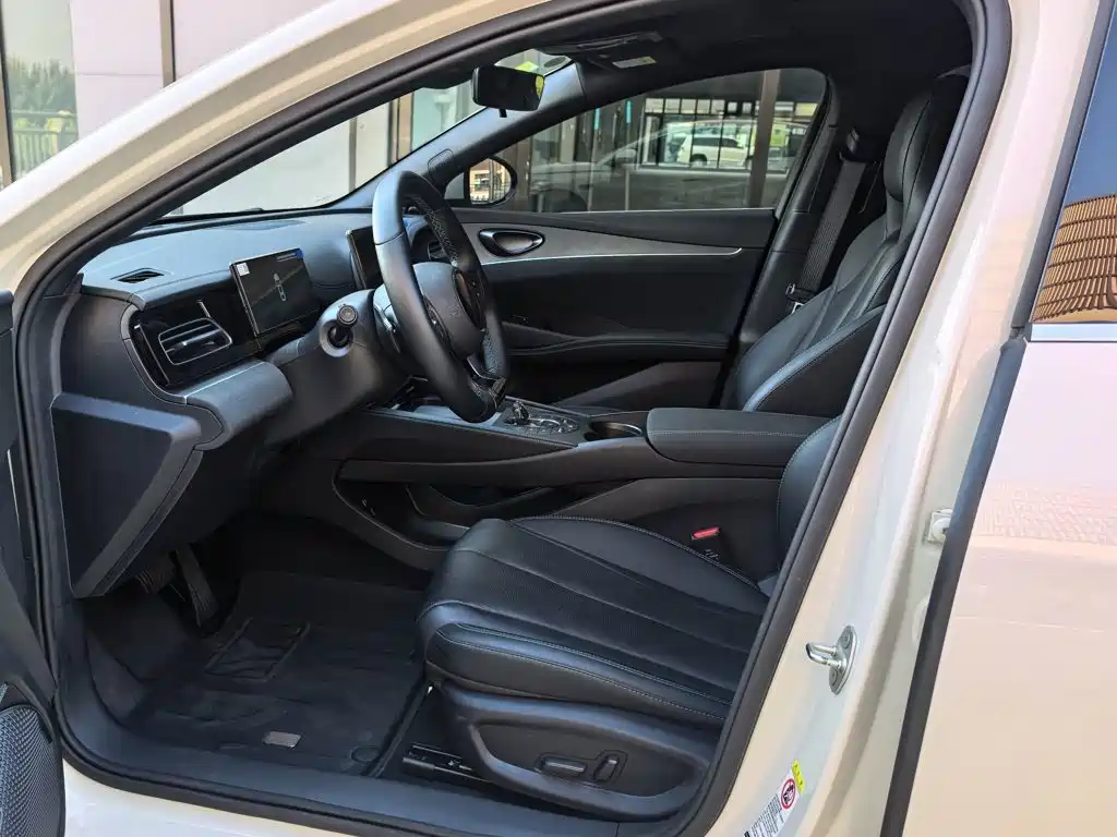BYD Seal 06 — миниатюра 12