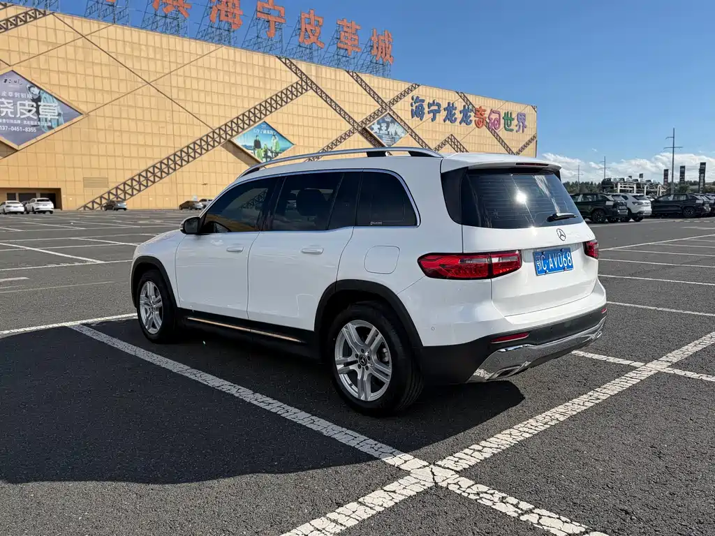 Mercedes-Benz GLB — миниатюра 6