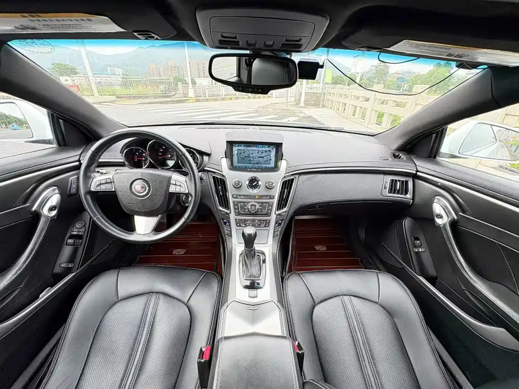 Cadillac CTS — миниатюра 8