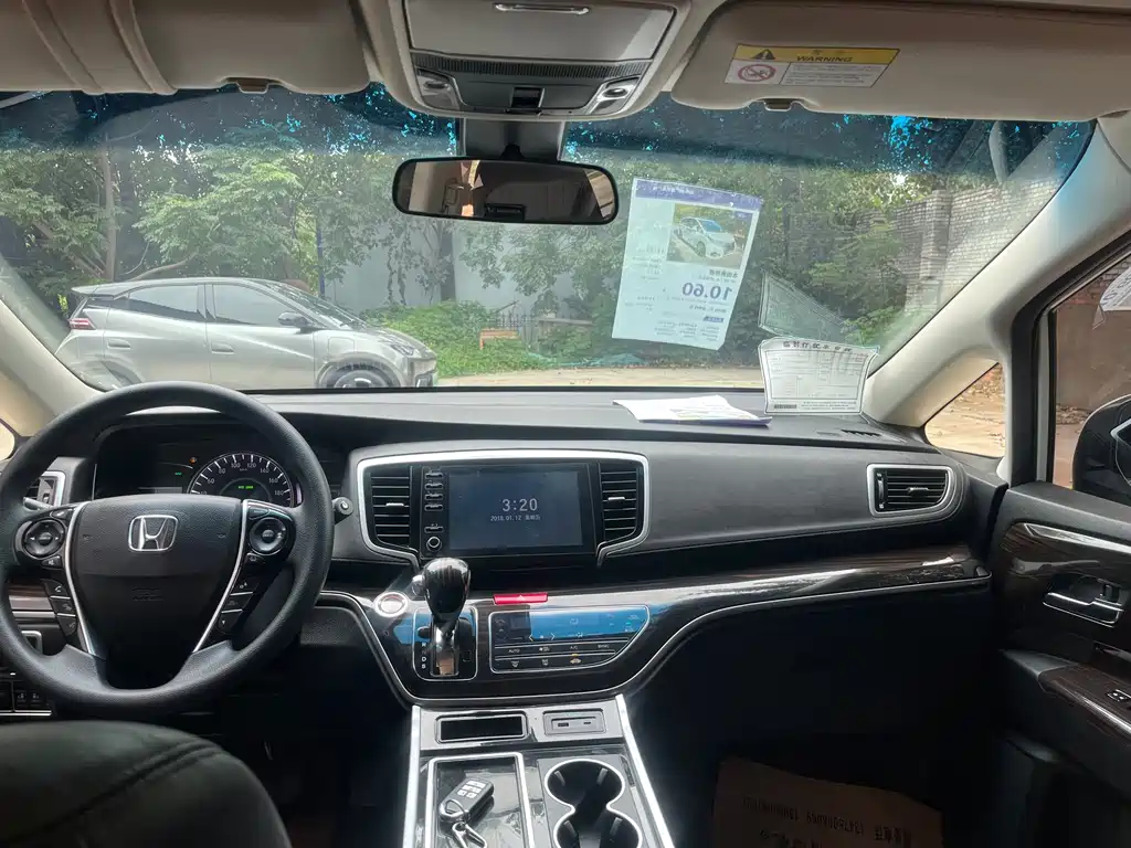 Honda Odyssey — миниатюра 8