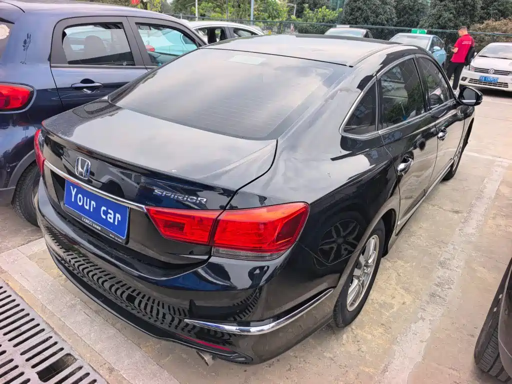 Honda Spirior — миниатюра 6