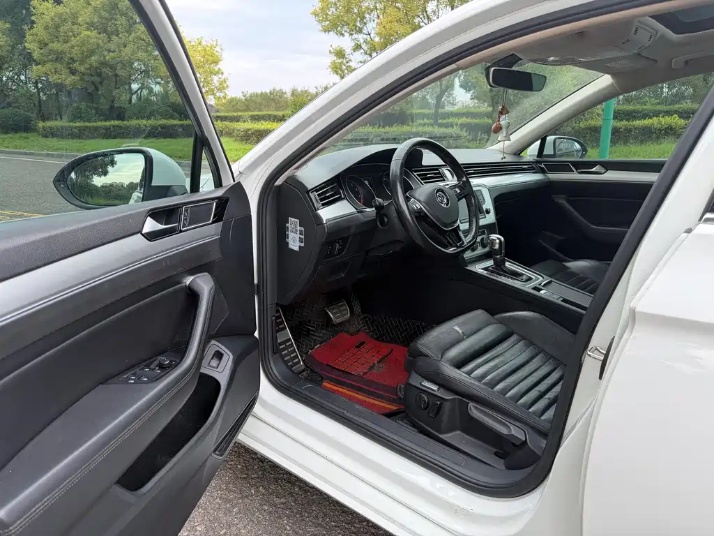 Volkswagen Viloran — миниатюра 7