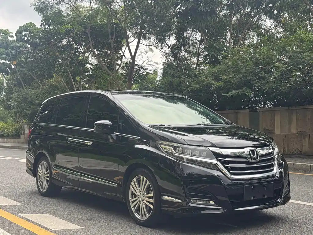 Honda Elysion — миниатюра 3