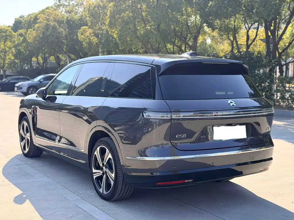NIO NIO ES8
