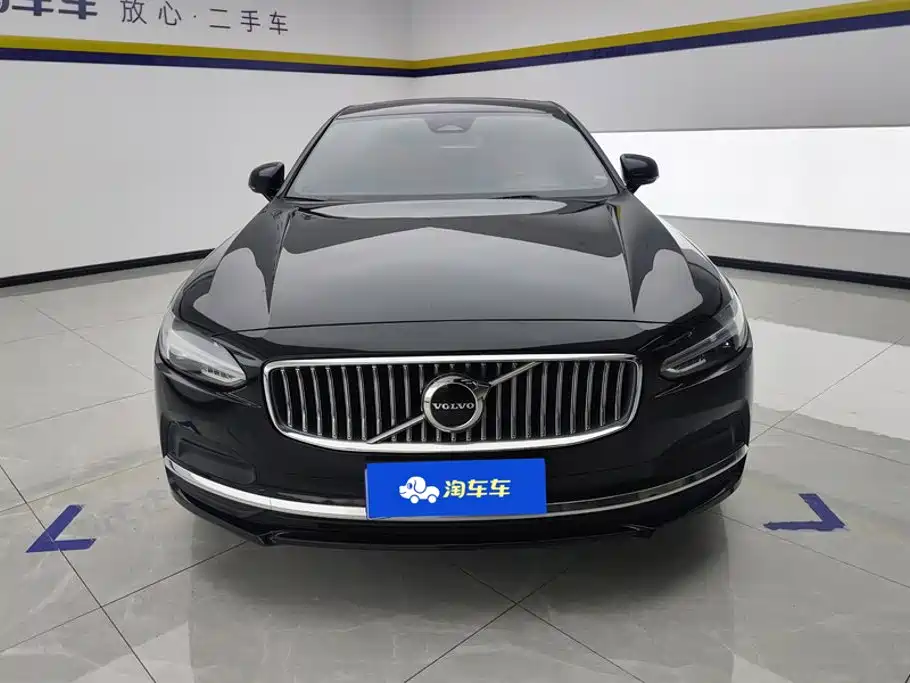 Volvo S90 — миниатюра 2