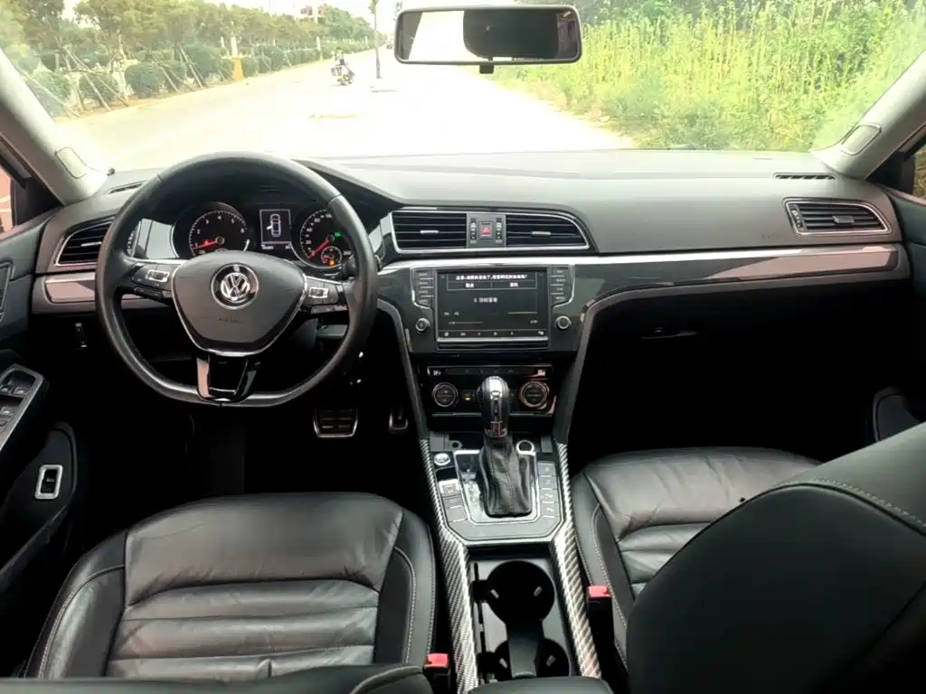 Volkswagen Lamando — миниатюра 10