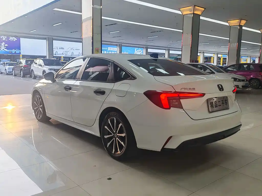 Honda Integra — миниатюра 5