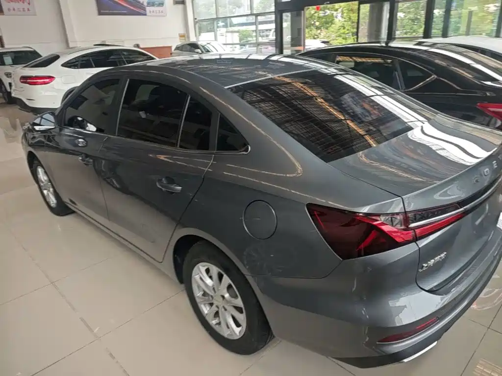Roewe i5 — миниатюра 5
