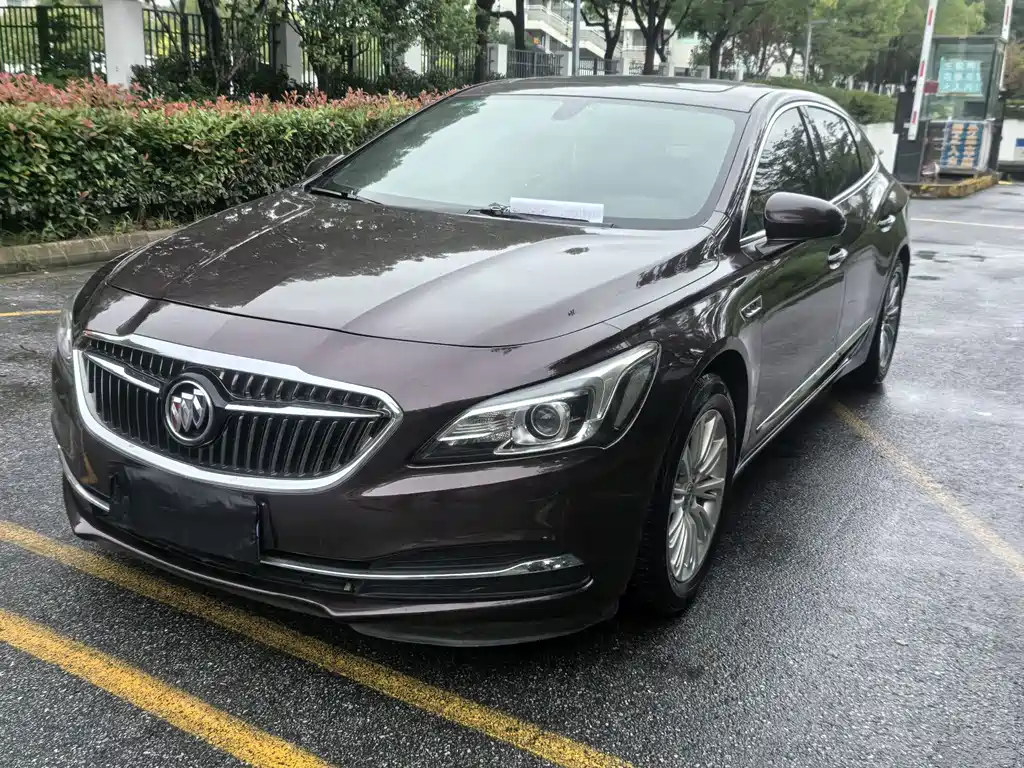 Buick LaCrosse — миниатюра 3