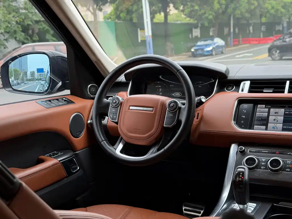 Land Rover Sport — миниатюра 15