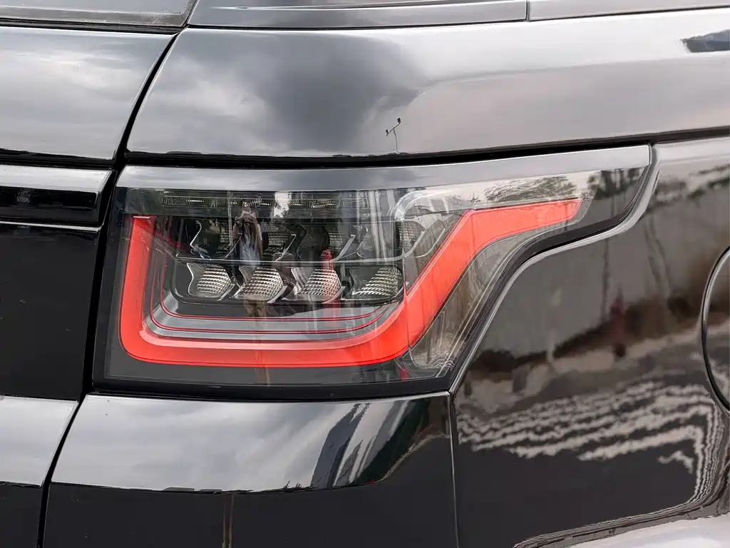 Land Rover Sport — миниатюра 21