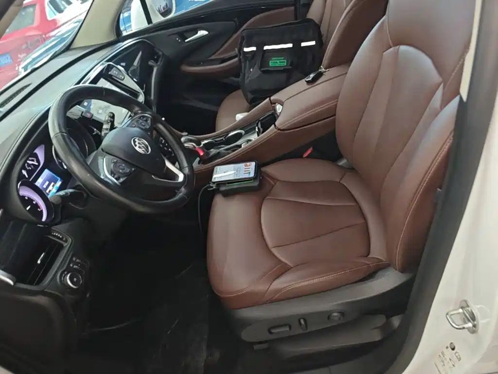 Buick Envision Plus — миниатюра 15