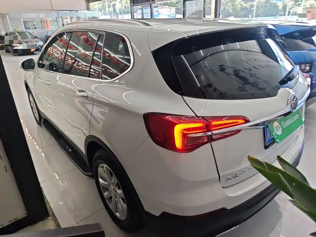 Buick Envision Plus — миниатюра 5