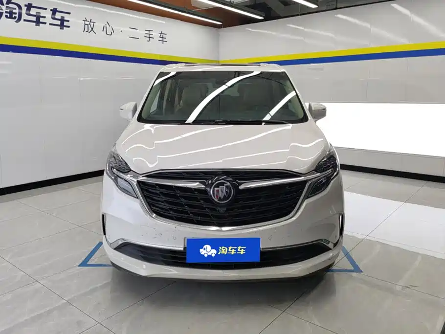 Buick GL8 — миниатюра 2